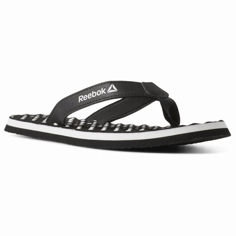 Papuci Reebok Misces Dama Negrii/Albi Romania SW2228YA